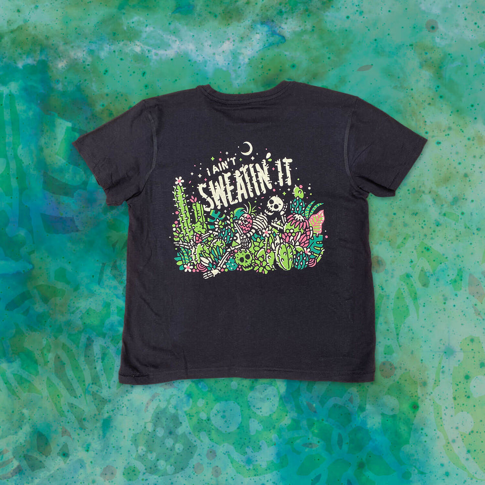 I ain't sweating it in-betweener tee